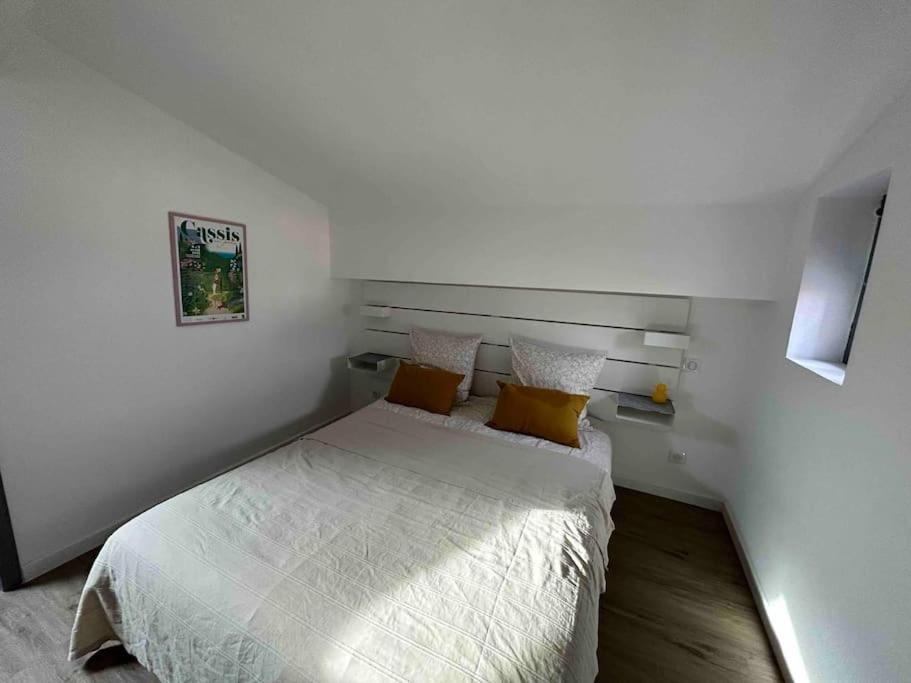 Duplex Au Coeur Du Village De กาซีส์ ภายนอก รูปภาพ