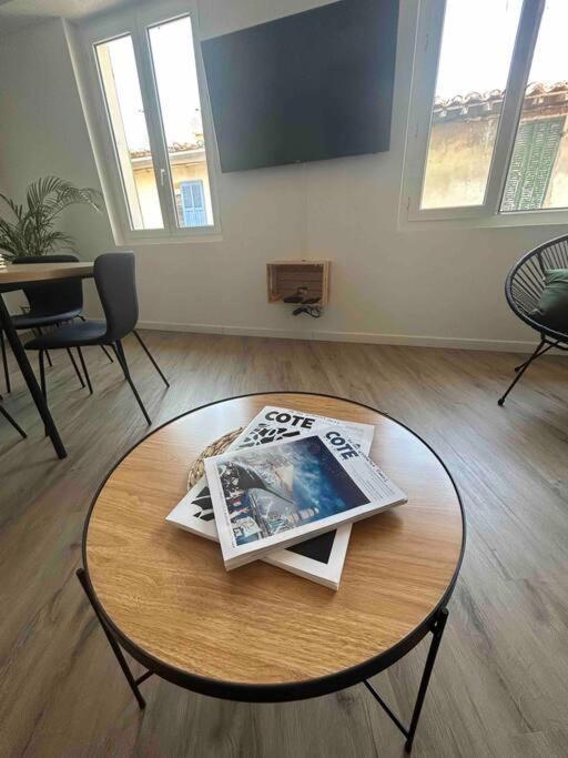 Duplex Au Coeur Du Village De กาซีส์ ภายนอก รูปภาพ
